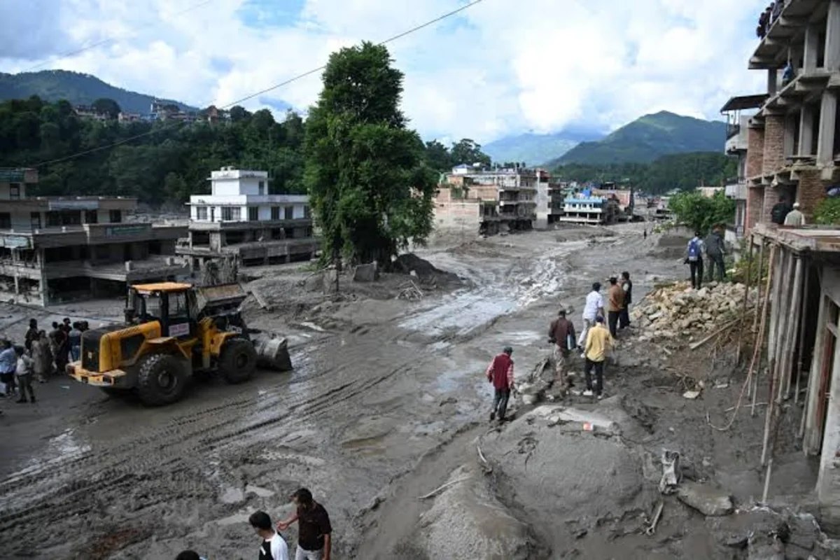 Nepalda daşqın nəticəsində ölənlərin sayı 669-a çatdı