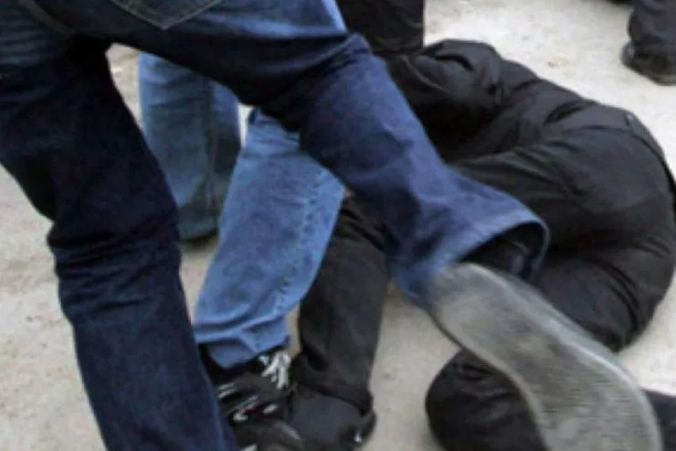 Siqaret verməyən oğlanı döydü, həbs olundu &ndash; Lənkəranda ŞOK hadisə