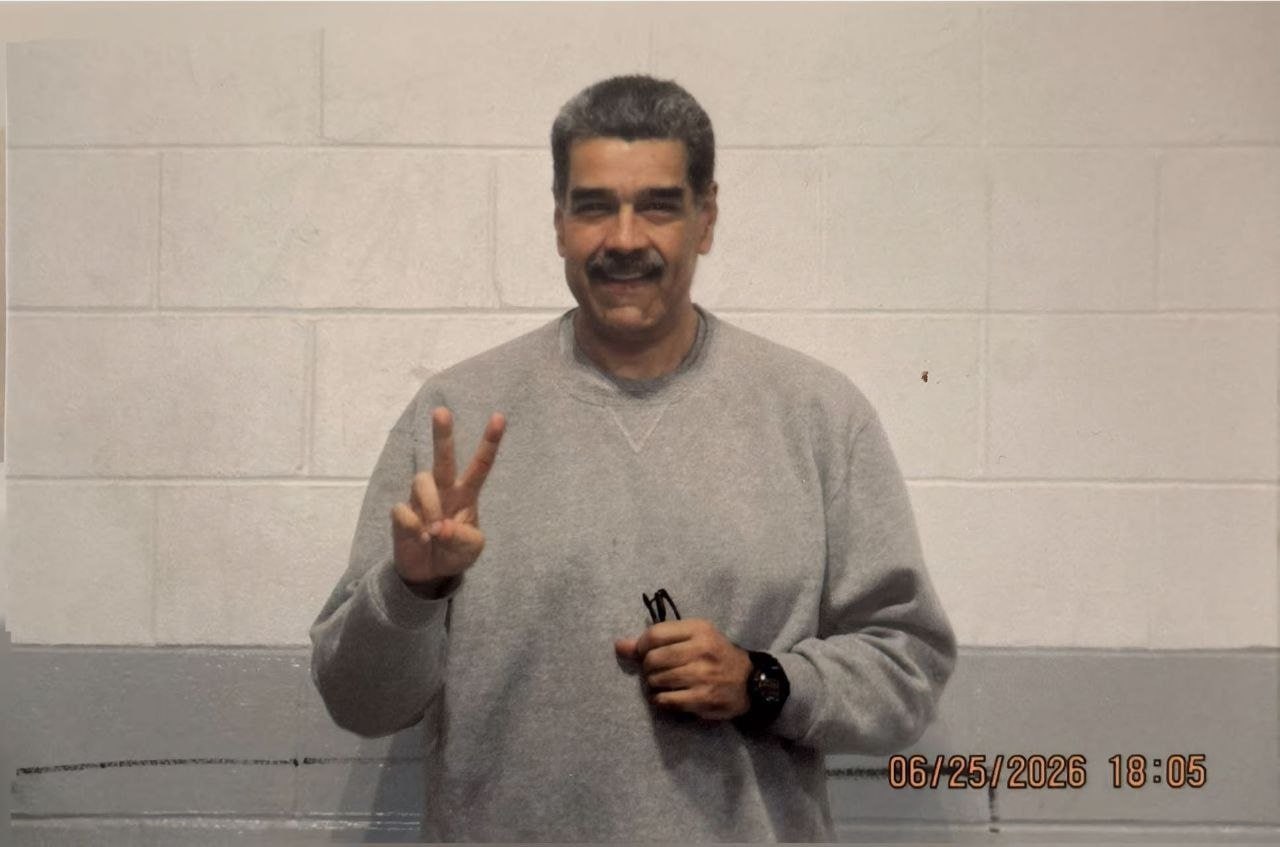 Maduro həbsxanadan tərəfdarlarına müraciət etdi - FOTO