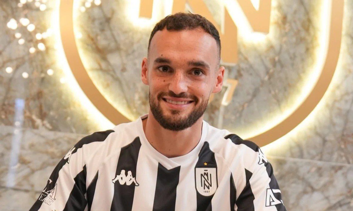 "Neftçi" xorvatiyalı futbolçunu heyətinə qatdı