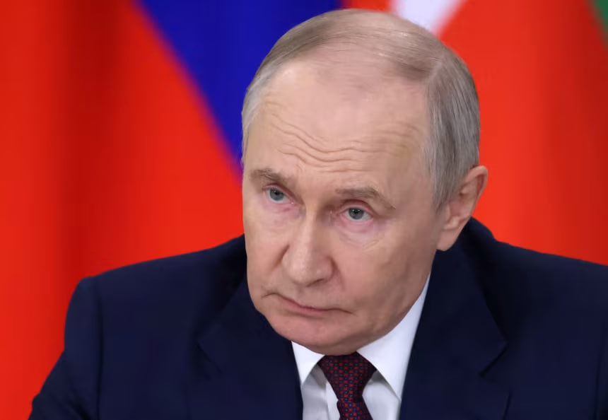 Putin Ukraynanın iri şəhərlərini "ölü şəhərlərə" çevirməyi əmr edib