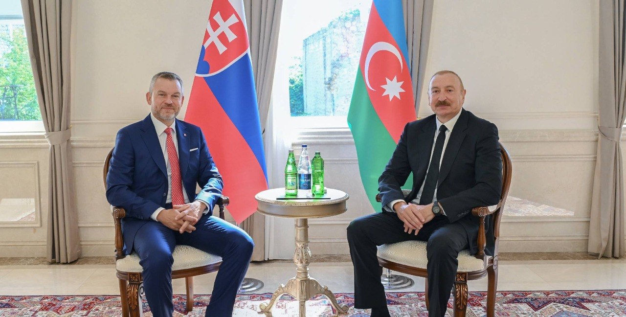 İlham Əliyevdən Slovakiya Prezidentinə MƏKTUB