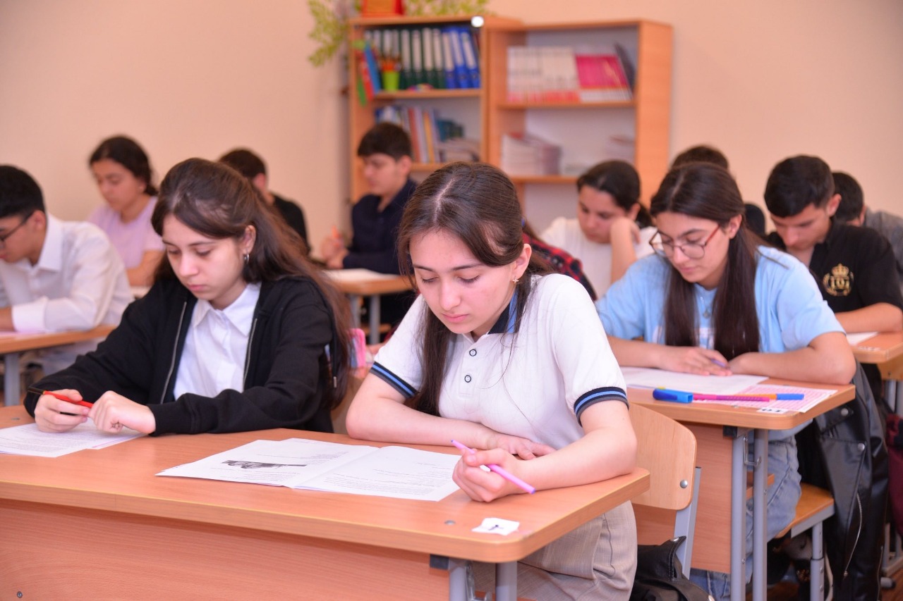Lisey və gimnaziyalarda seçimlərin II mərhələsi üzrə qəbul nəticələri AÇIQLANDI