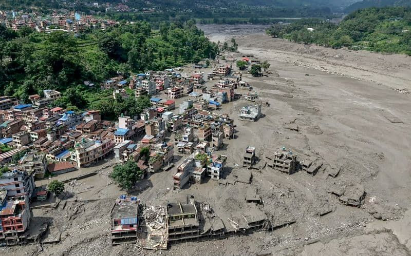 Nepaldakı fəlakətin səbəbi açıqlandı: İqlim dəyişikliyi...