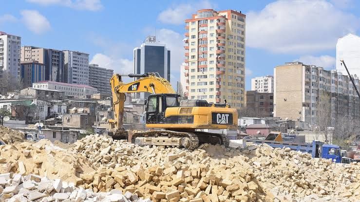 Bakının bu rayonunda 15 bina söküləcək