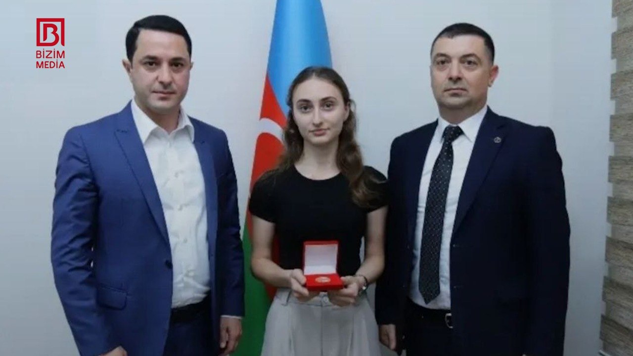 Region üzrə ən yüksək nəticə göstərən Emilya bu universitetin TƏLƏBƏSİ oldu - FOTO/VİDEO