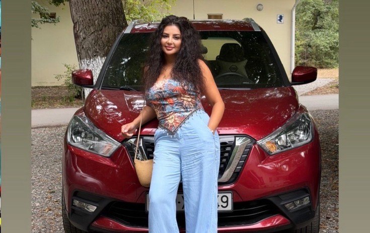 “Maşın şou”da qazandığı avtomobillə FOTO paylaşdı “Maşın şou”da qazandığı avtomobillə FOTO paylaşdı
