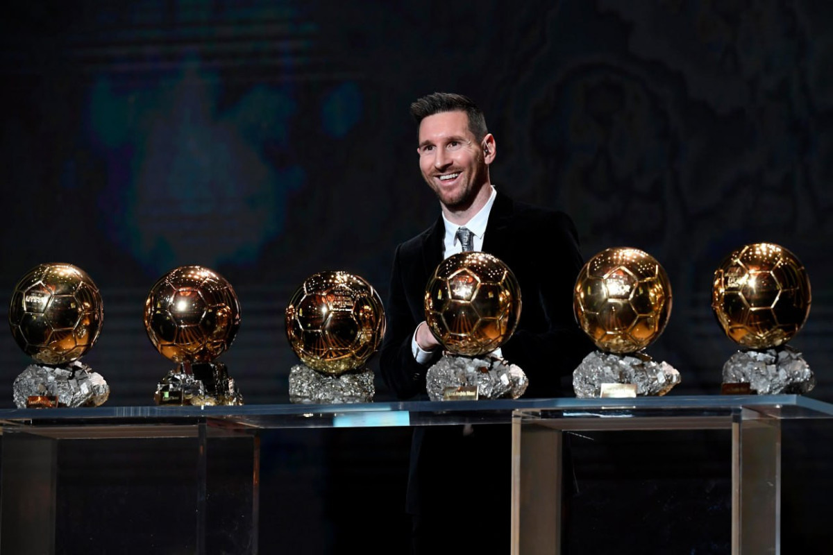 Messi 17-ci dəfə "Qızıl top" mükafatına namizəd göstərildi