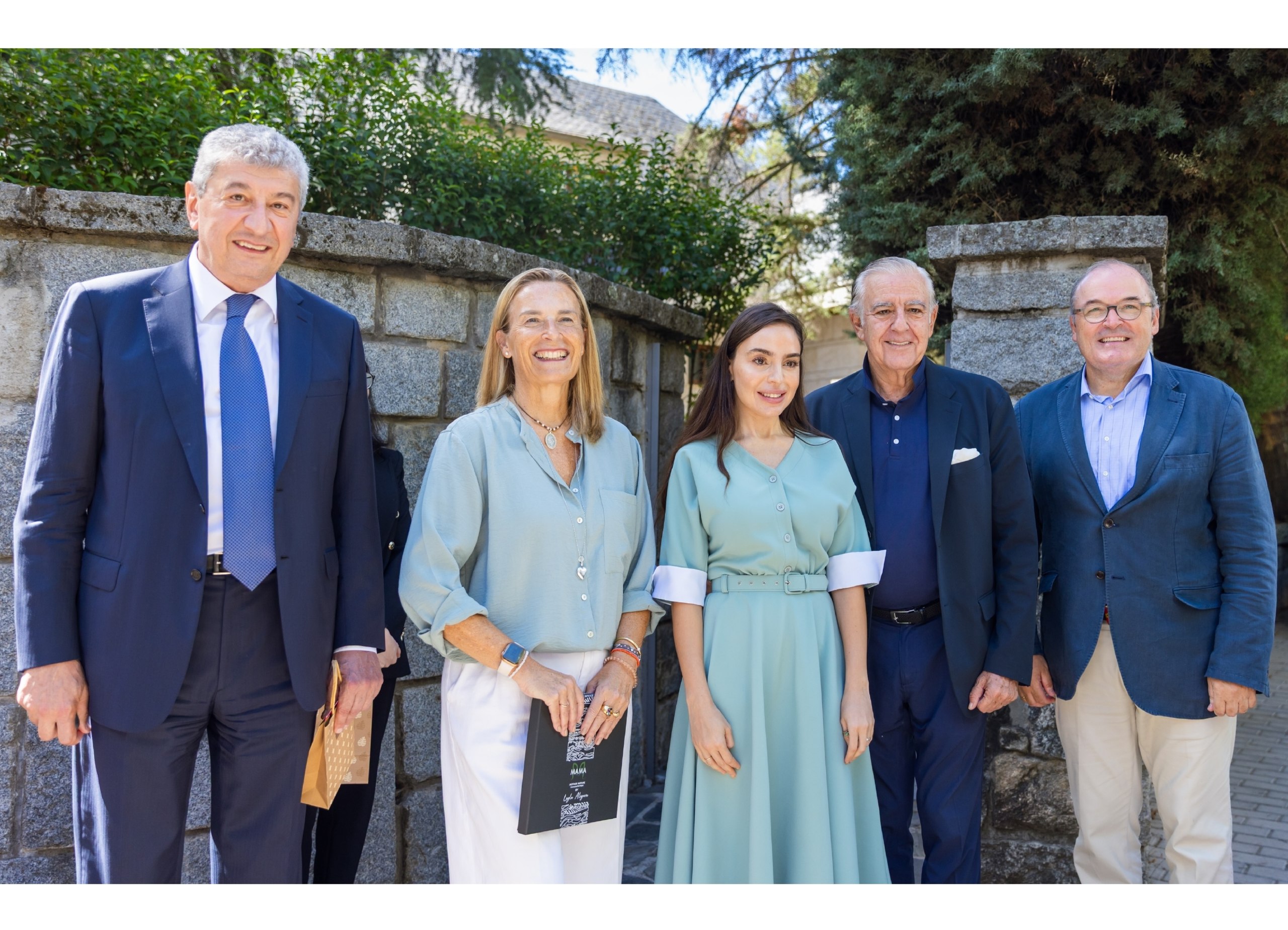 Leyla Əliyeva Madriddə xüsusi qayğıya ehtiyacı olan uşaqların məktəbində - FOTO
