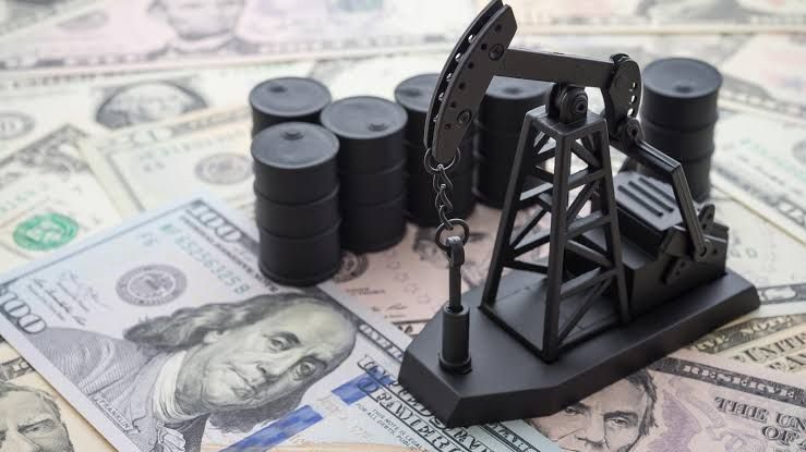 Brent neftinin qiyməti 108 dolları ötdü Brent neftinin qiyməti 108 dolları ötdü