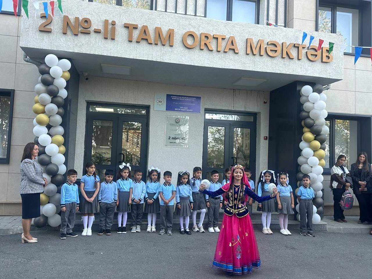 Laçının 50 yaşlı məktəbində İLK dərs HƏYƏCANI &ndash; FOTO