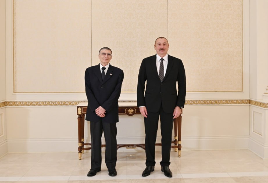 Əziz Səncər İlham Əliyevə təşəkkür etdi Əziz Səncər İlham Əliyevə təşəkkür etdi