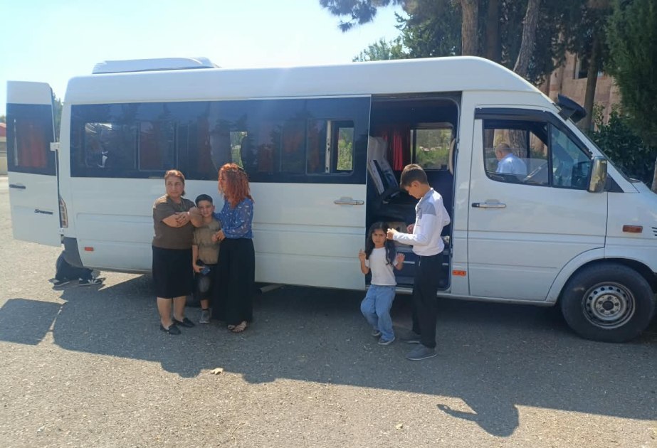 Xocavənddə daha 50 ailəyə evlərinin açarları təqdim olundu - FOTO Xocavənddə daha 50 ailəyə evlərinin açarları təqdim olundu - FOTO