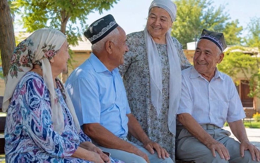 Özbəkistanda pensiya yaşı ARTIRILIR