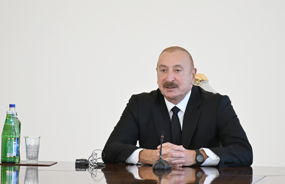 Prezidentin Avropa Parlamenti barədə fikirləri Ruminya mətbuatının DİQQƏT MƏRKƏZİNDƏ- FOTO