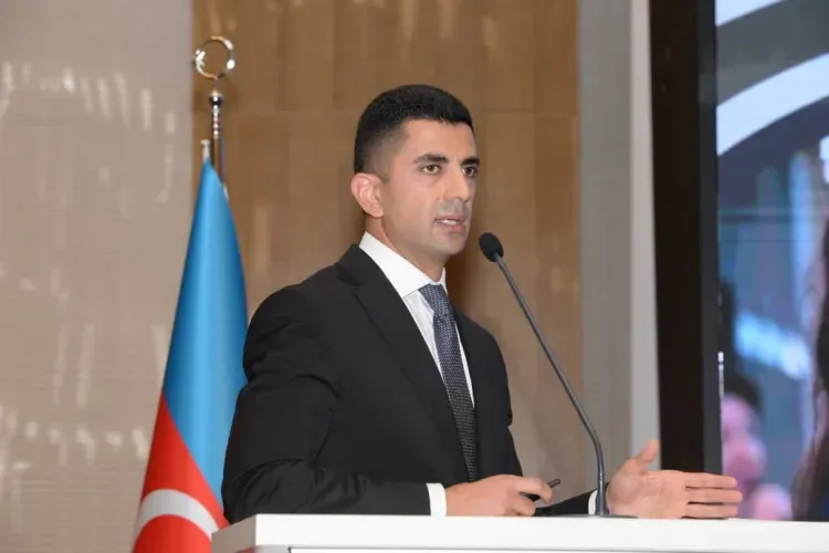 Eşqi Bağırov yeni təmayül modelinə cəlb olunan şagirdlərin sayını açıqladı