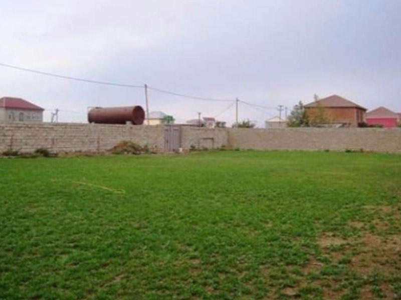 Azərbaycanda 160 manata torpaq sahəsi satılır