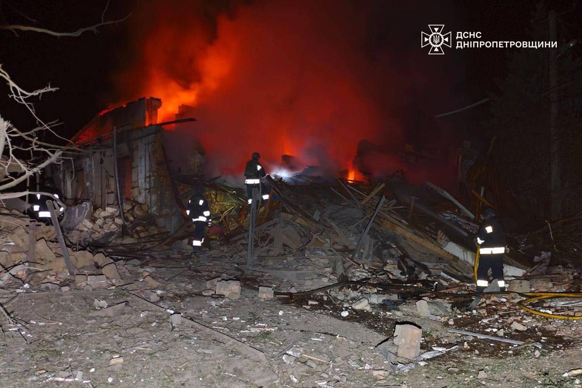 Rusiya Dnepropetrovsk vilayətinə zərbələr endirib: Ölənlər var - FOTO - VİDEO