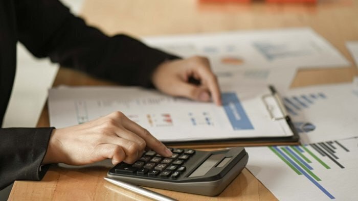 Bank kredit borcuna görə borclunun qohumlarına zəng edə bilər? - AÇIQLAMA Bank kredit borcuna görə borclunun qohumlarına zəng edə bilər? - AÇIQLAMA