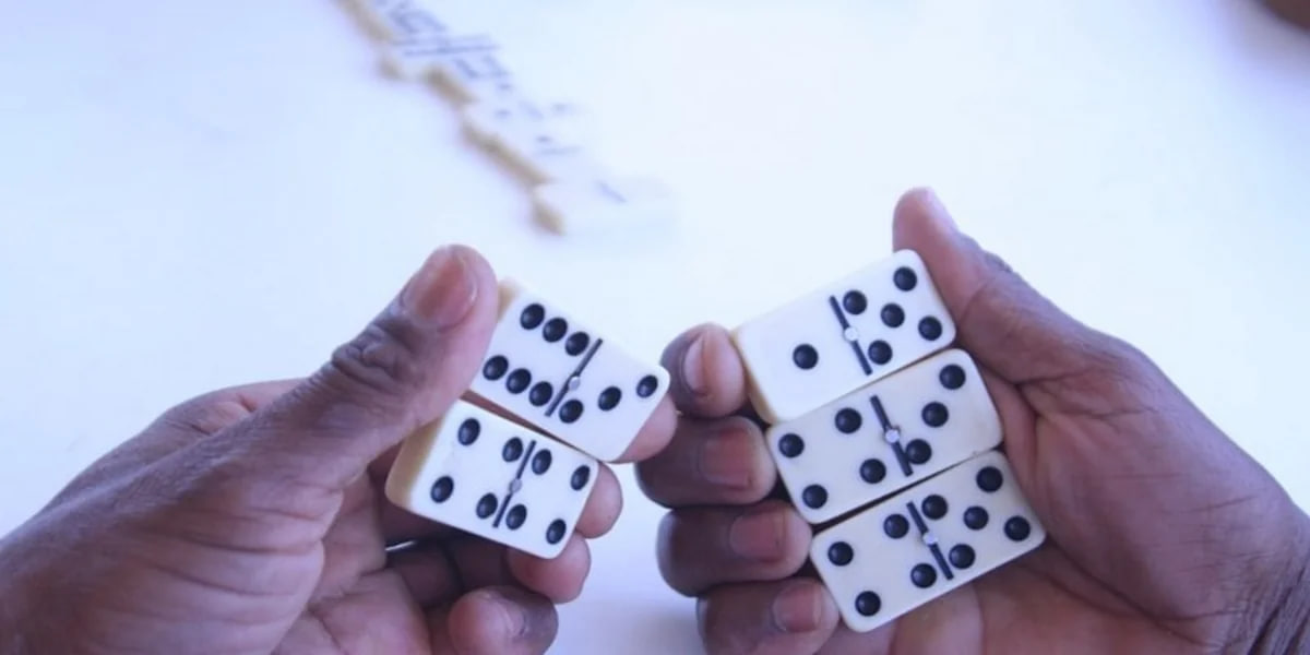 60 qəpikdən domino oynayanlar 3000 manat cərimələndi