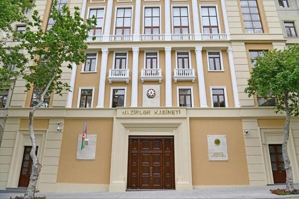 Bu məhsulların gömrük tarifləri 15 dollardan 300 dollara qaldırıldı