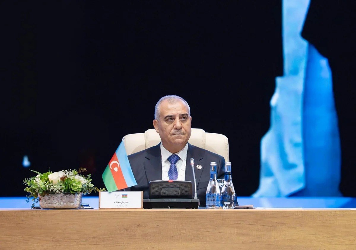 Əli Nağıyev: “Beynəlxalq təhlükəsizlikdə ənənəvi mexanizmlər yeni təhdidlərə çevik cavab verə bilmir” Əli Nağıyev: “Beynəlxalq təhlükəsizlikdə ənənəvi mexanizmlər yeni təhdidlərə çevik cavab verə bilmir”