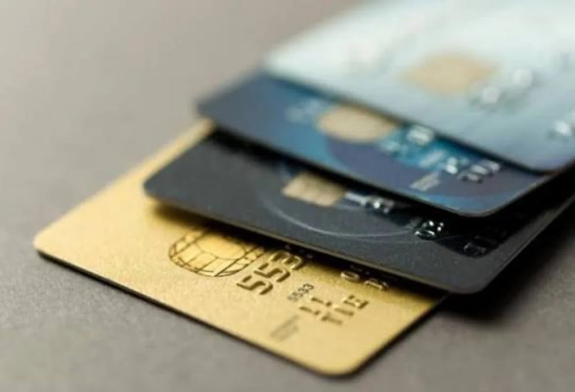 Azərbaycanda bank kartları ilə bağlı YENİ QADAĞA