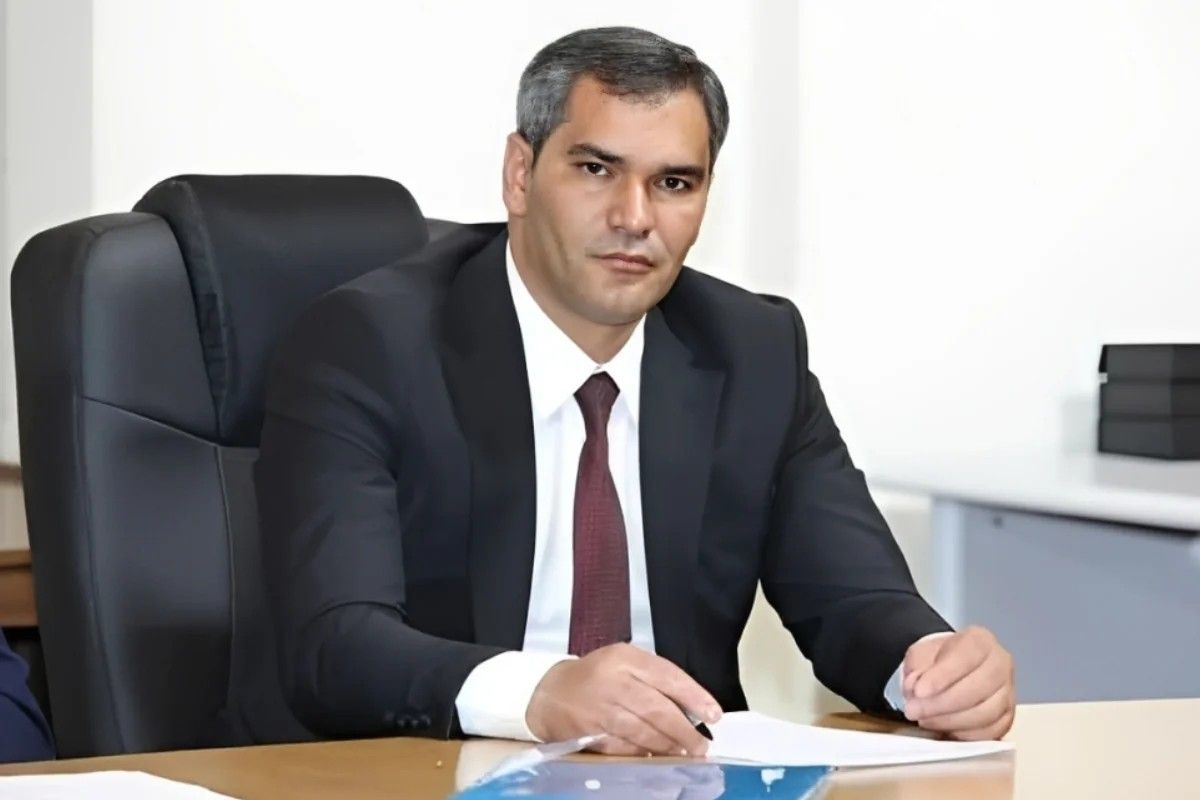 Azərbaycanda milyonluq mülkləri ilə gündəmə gələn deputat İSTEFA VERDİ Azərbaycanda milyonluq mülkləri ilə gündəmə gələn deputat İSTEFA VERDİ