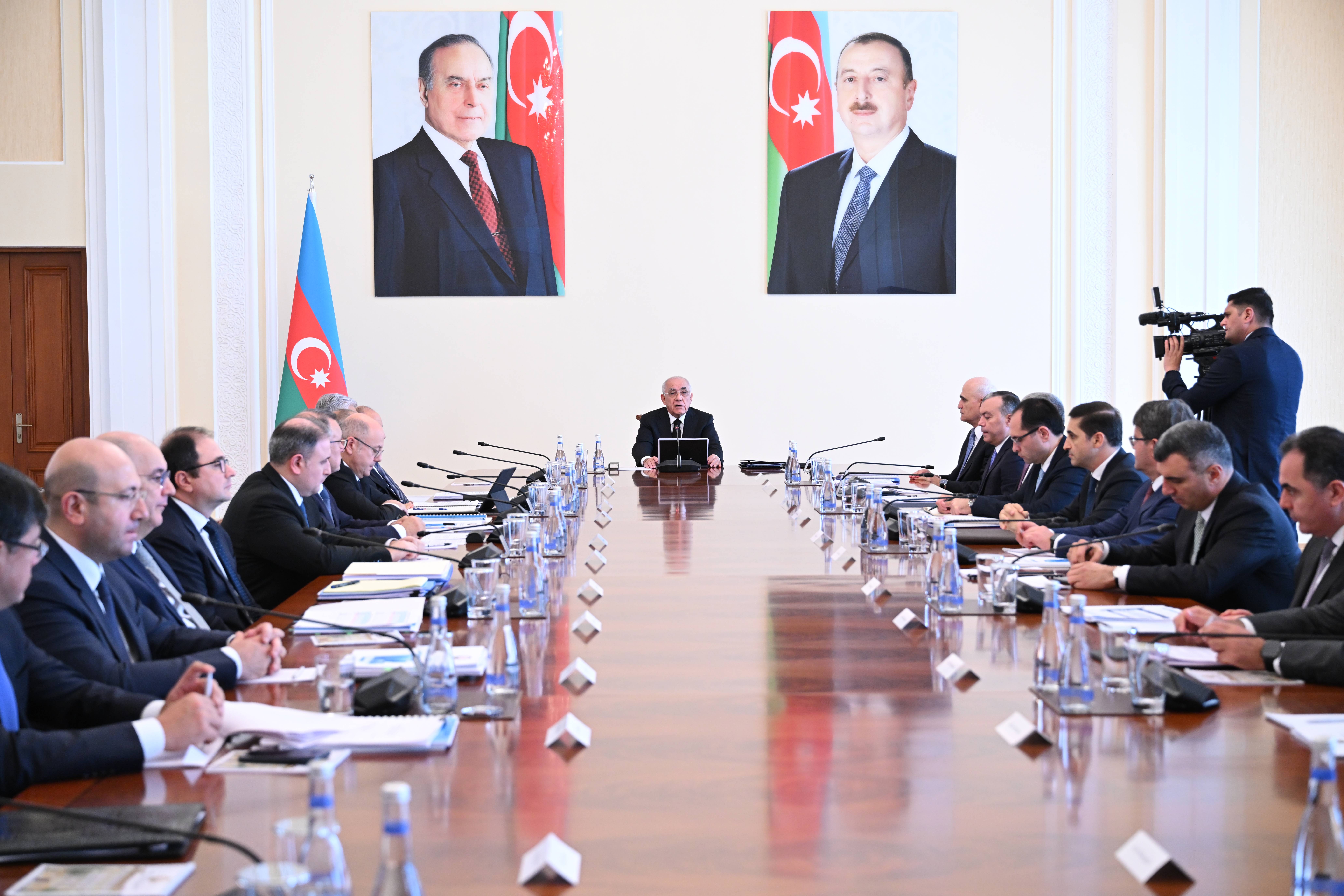 Nazirlər Kabinetində 2027-ci ilin dövlət büdcəsi müzakirə edildi - FOTO