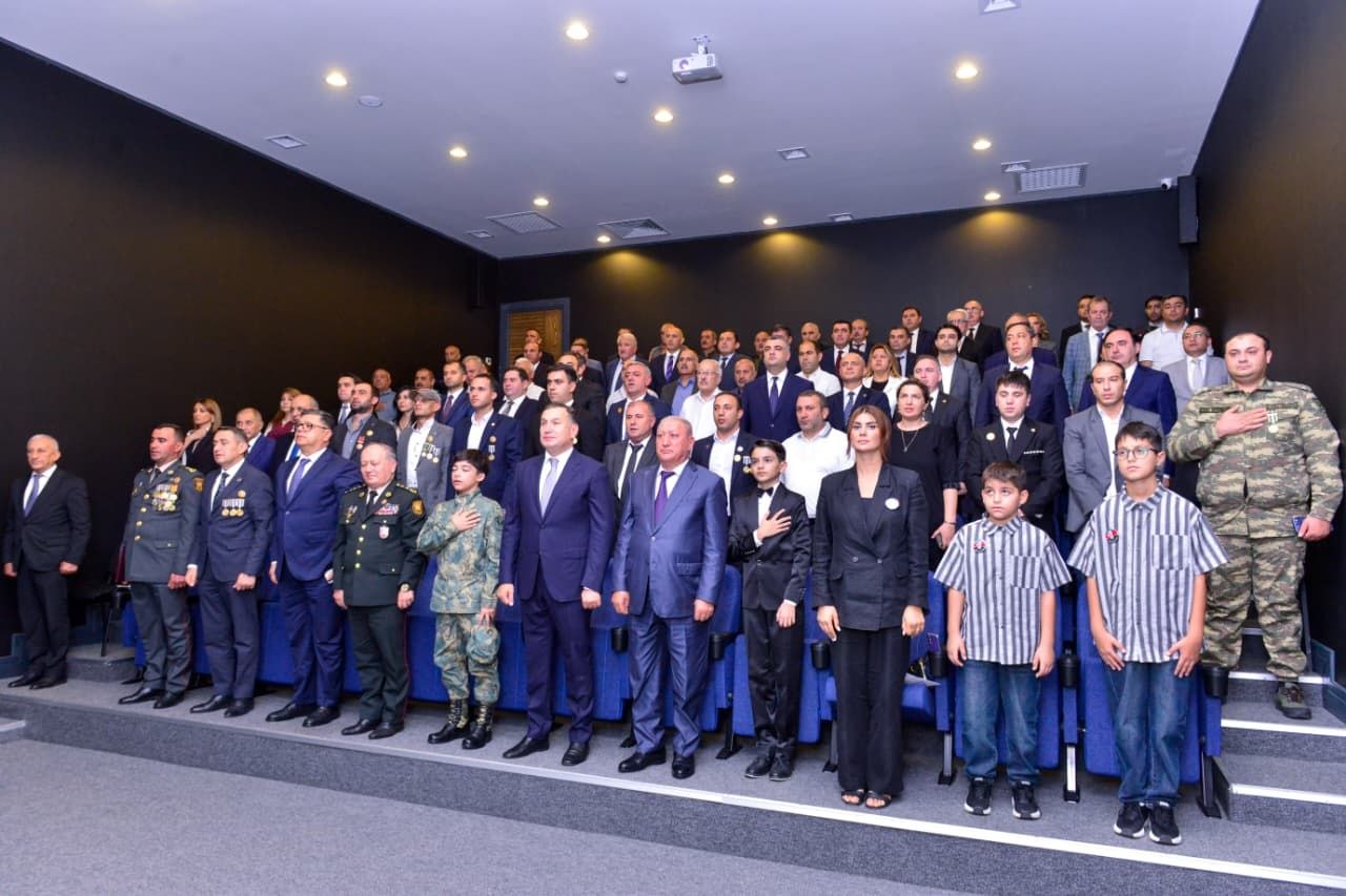 AHİK tərəfindən Anım Günü ilə əlaqədar tədbir keçirildi - FOTO