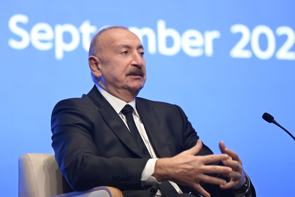 Dövlət Başçısı: Bu il tranzit yüklərin həcmi 16 milyon tona çatacaq