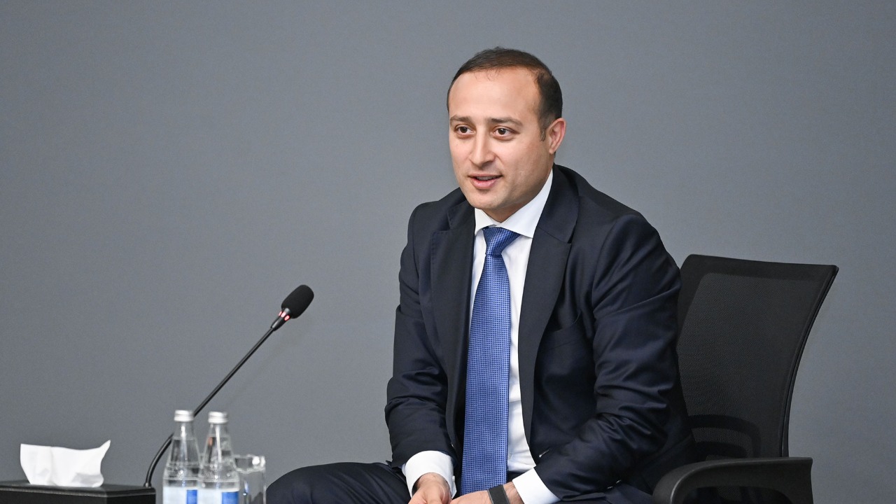 Fariz Cəfərov: "AI üçün vacib olan enerji resurslarını təmin edən ölkəyə çevrilirik"
