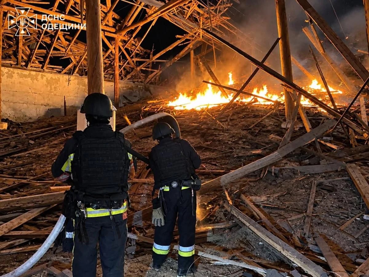 Odessa Rusiya hücumuna məruz qaldı: Ölən və yararlılar var - FOTO