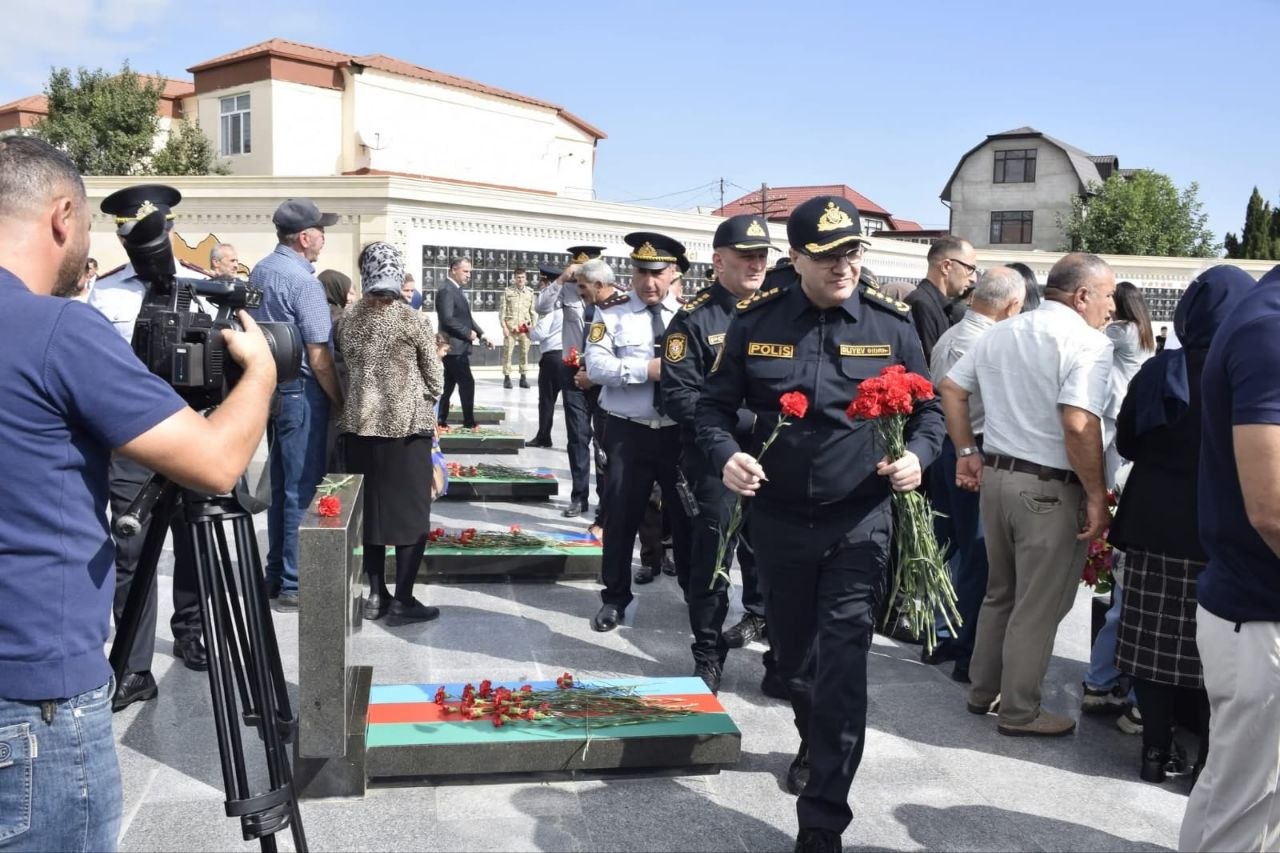 Qubada Şəhidlər Xiyabanı ziyarət edildi - FOTO