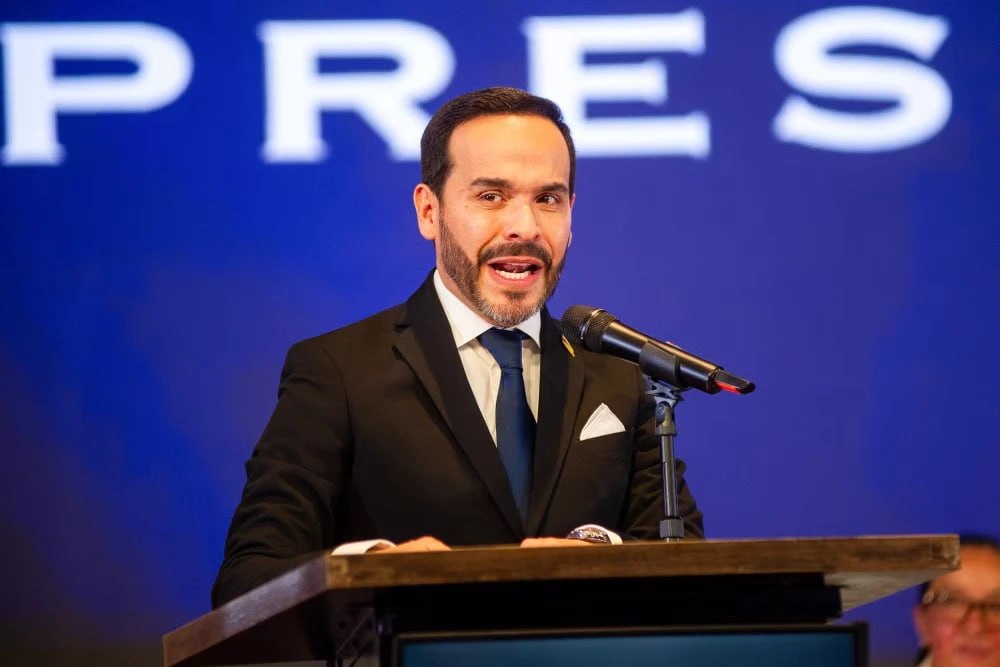 Kolumbiya prezidenti narkobaronı ABŞ-a TƏHVİL VERDİ