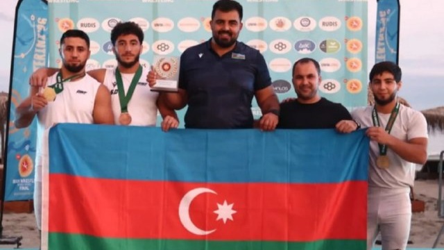 Azərbaycan millisi çimərlik güləşi üzrə Dünya Seriyasında birinci oldu Azərbaycan millisi çimərlik güləşi üzrə Dünya Seriyasında birinci oldu