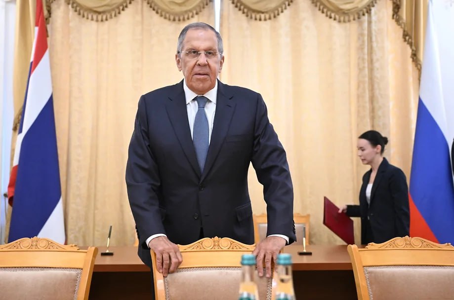 Lavrov mandatından imtina etdi