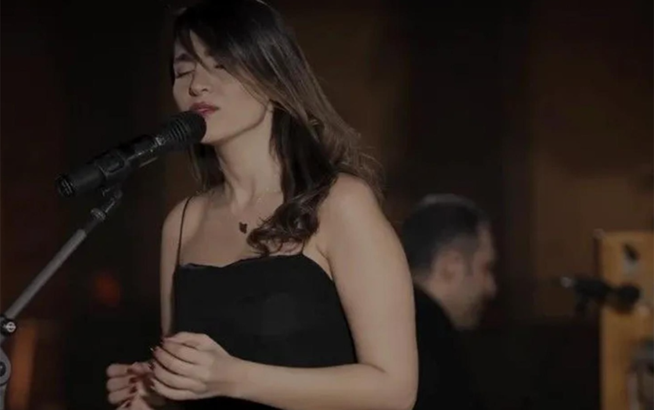 Hicabsız konsert vermişdi - Ağır cəzalandırıldı