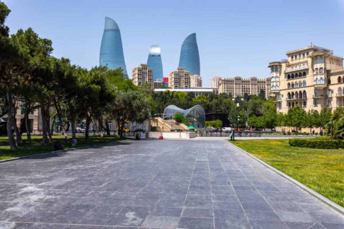 Bakıda 62 yaşlı kişi parkda VƏFAT ETDİ