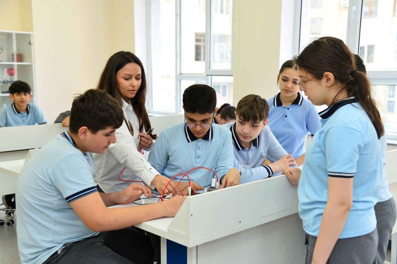 Təmayül sinifləri üçün müəllim seçimində əsas meyarlar AÇIQLANDI &ndash; RƏSMİ - MÜSAHİBƏ