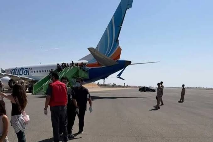 "Flydubai" aviaşirkətinin təyyarəsi İsrailə ENİŞ ETDİ