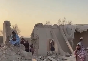 Pakistan Əfqanıstana zərbə endirdi: 9 ölü, 11 yaralı var – VİDEO Pakistan Əfqanıstana zərbə endirdi: 9 ölü, 11 yaralı var – VİDEO