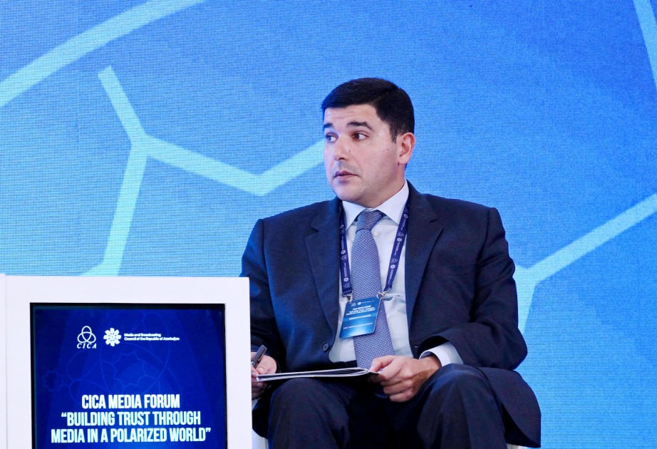 Fərhad Məmmədov: &ldquo;Geosiyasi güc mərkəzləri artıq bir-biri ilə toqquşur&rdquo;
