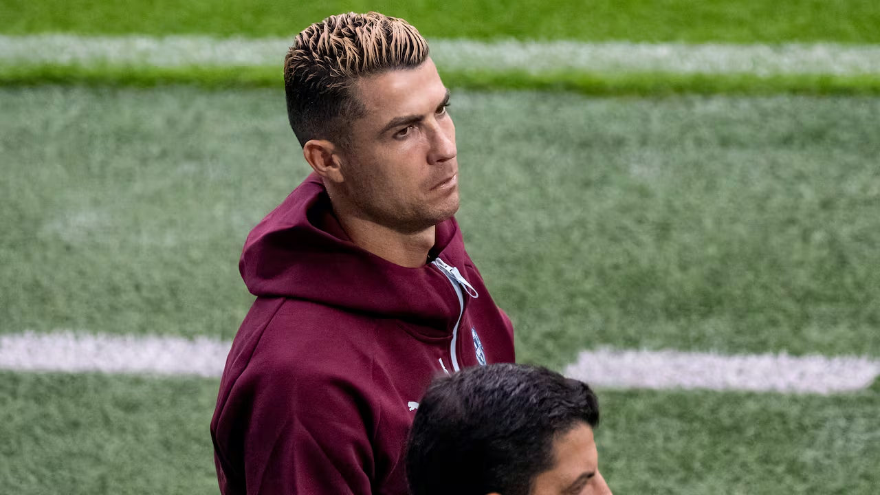 Ronaldo Portuqaliya millisindən ayrıldı - Baş məşqçi ilə yola getməyib?