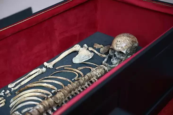 Yunanıstan Bolqarıstana çar Samuilin qalıqlarını VERDİ