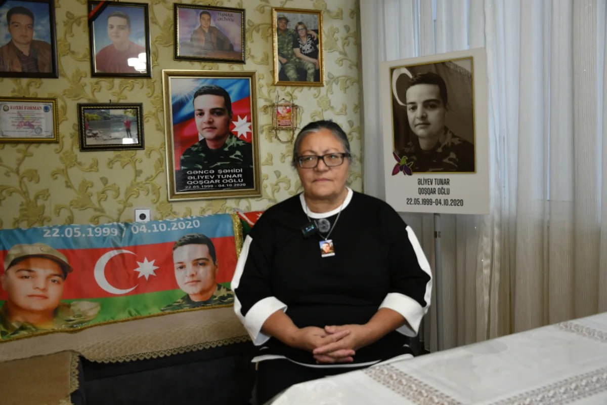 Gəncənin ilk mülki şəhidinin anası oğlunun son günündən danışdı - VİDEO