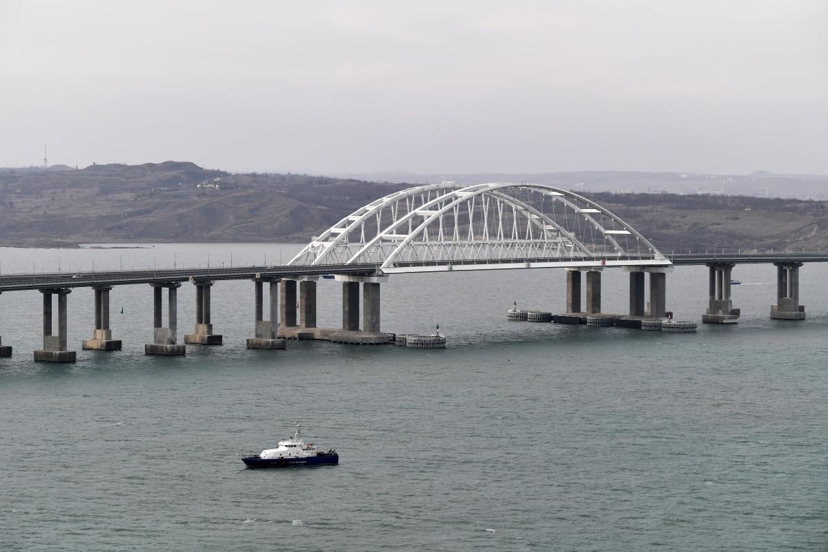 Moskva Krım körpüsünün müdafiəsini gücləndirdi
