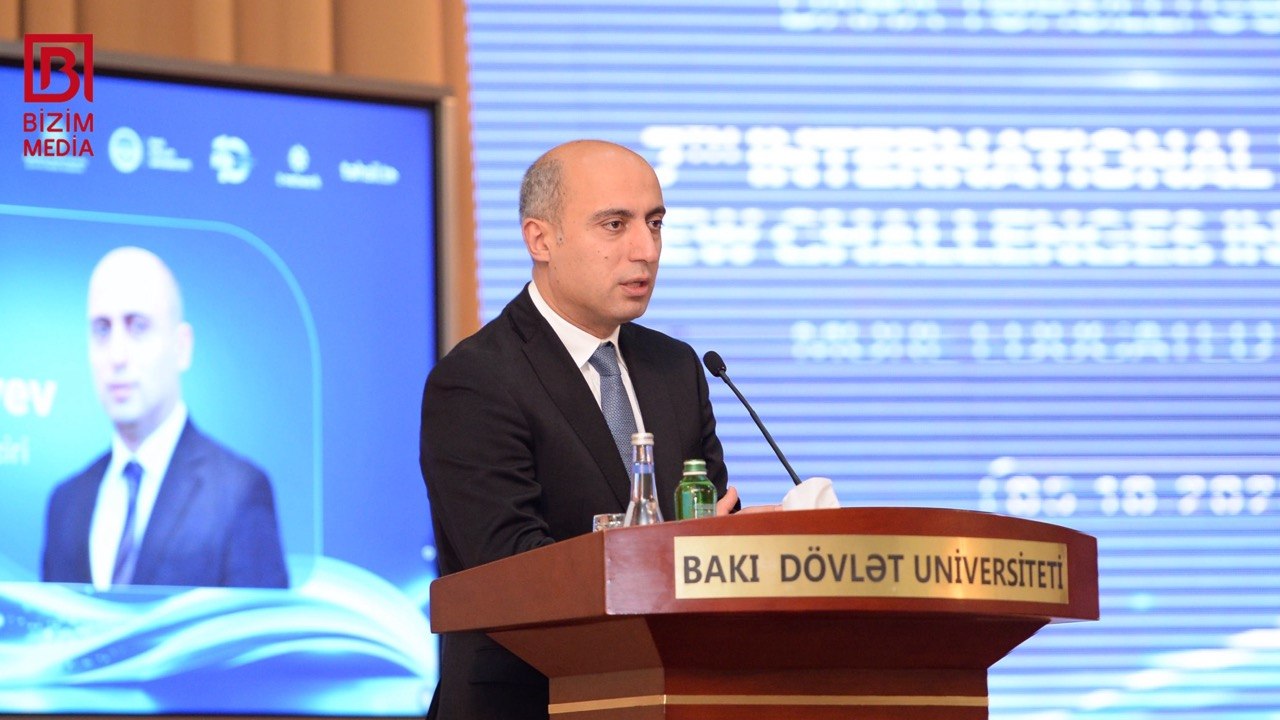 "Süni intellekt müəllimi əvəz etməyəcək" fikri bayağıdır - Nazir