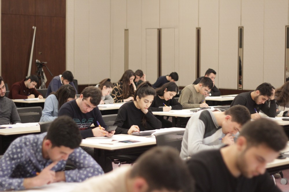 Universitetə imtahansız qəbul ümidi ilə kollec seçənlərə xəbərdarlıq