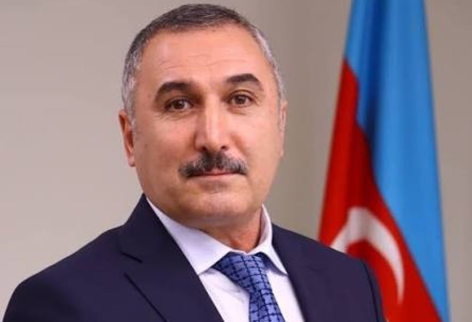 Məktəblərdə geyim qaydaları: hüquqi çərçivə və vahid yanaşma - FOTO